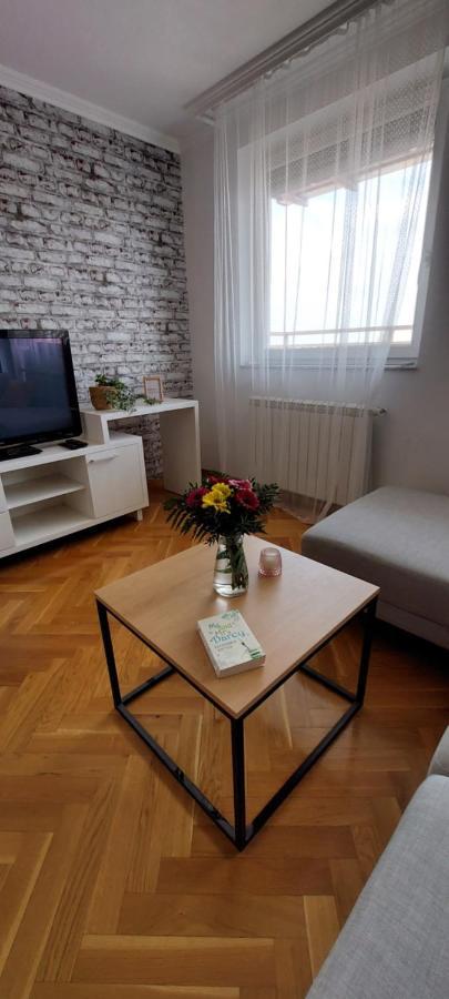 Plavi Zec Apartment Subotica Luaran gambar