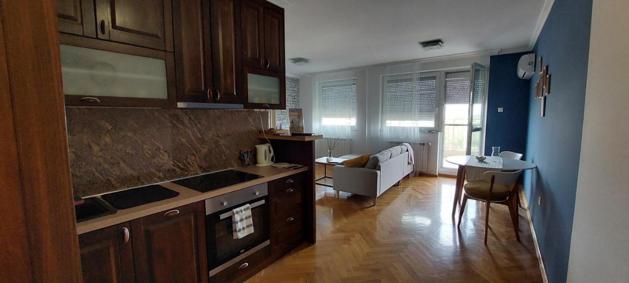 Plavi Zec Apartment Subotica Luaran gambar